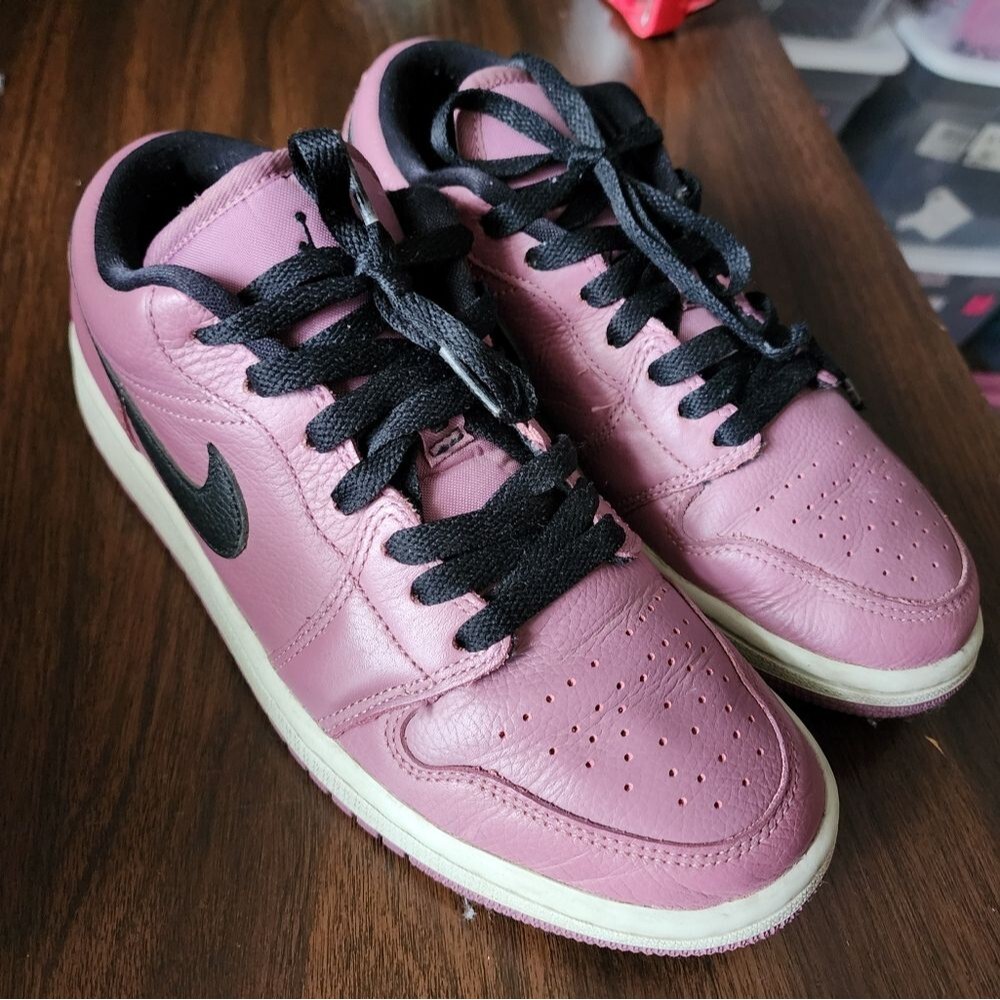 Nike Air Jordan 1 Low SE Mulberry Purple Sneakers DC7268-500 Women's Size 8